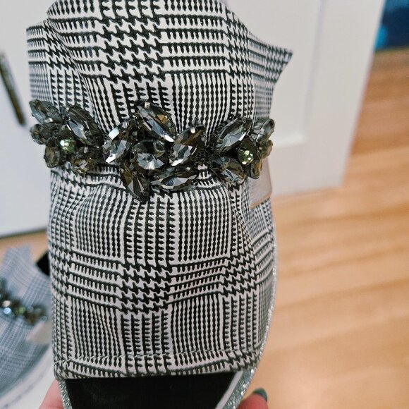 Unique La Pinta sandals - Picture 3 of 9